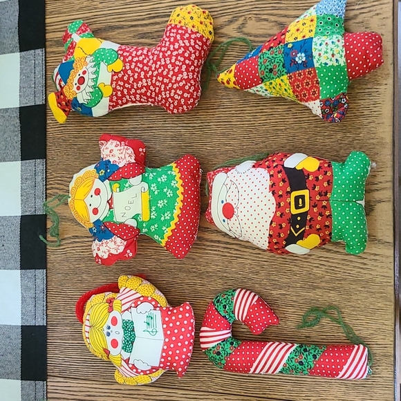 24 Vintage Plush Christmas Ornaments - Picture 6 of 7
